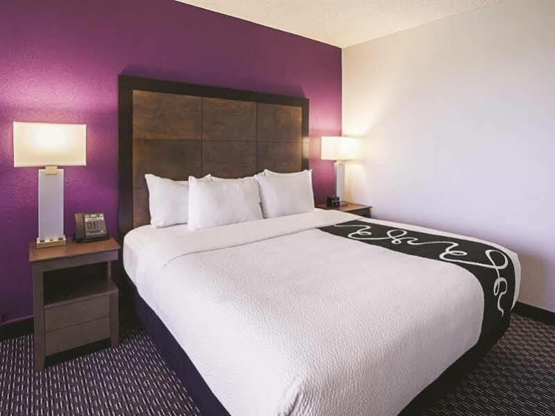 מלון La Quinta By Wyndham Rancho Cordova Sacramento מראה חיצוני תמונה